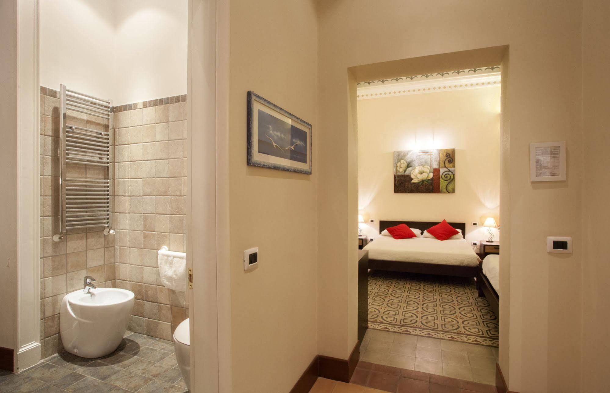 Bed and Breakfast Antiche Volte Катания Экстерьер фото